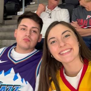 Meet your Posher, Abbey